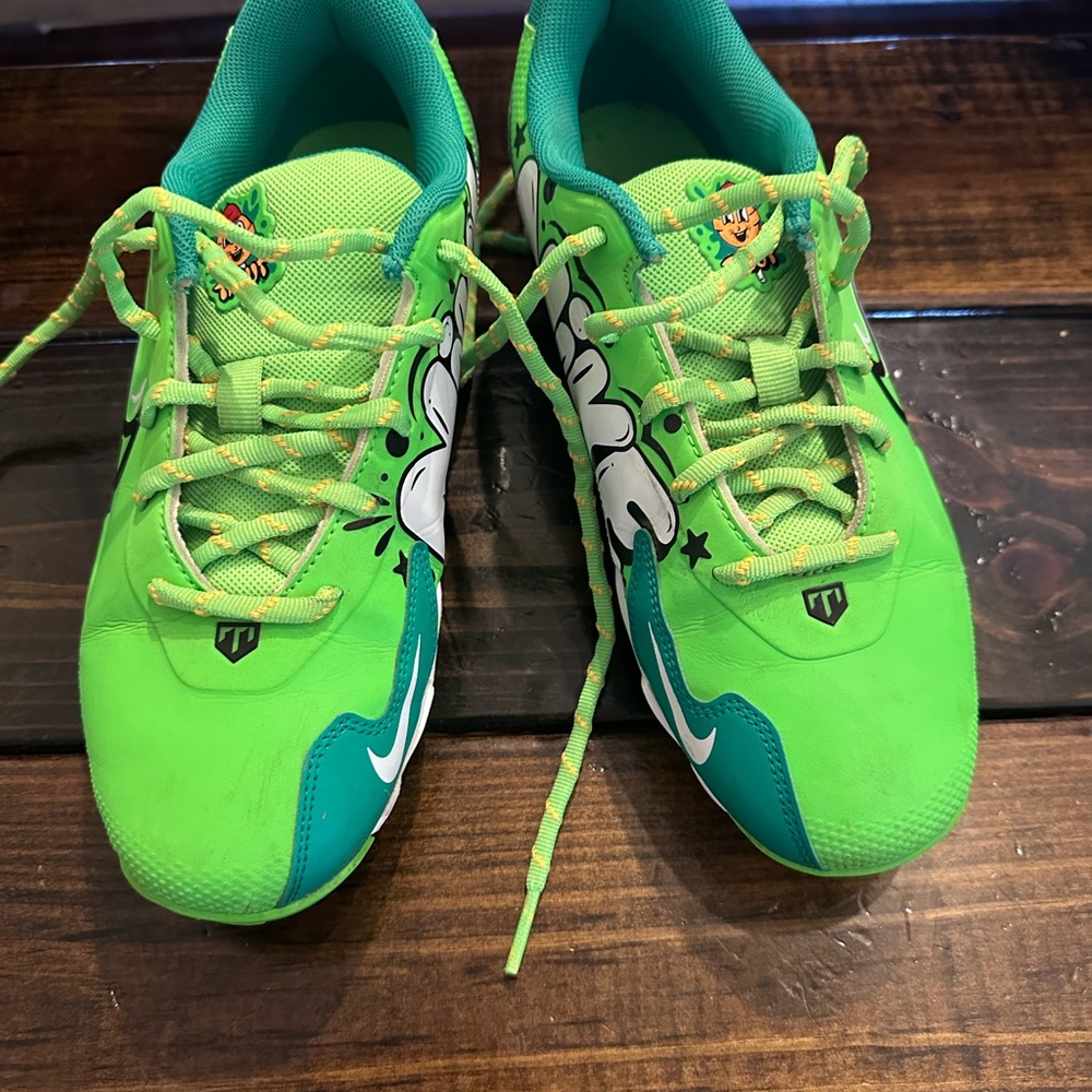 Youth Nike Baseball Shoes